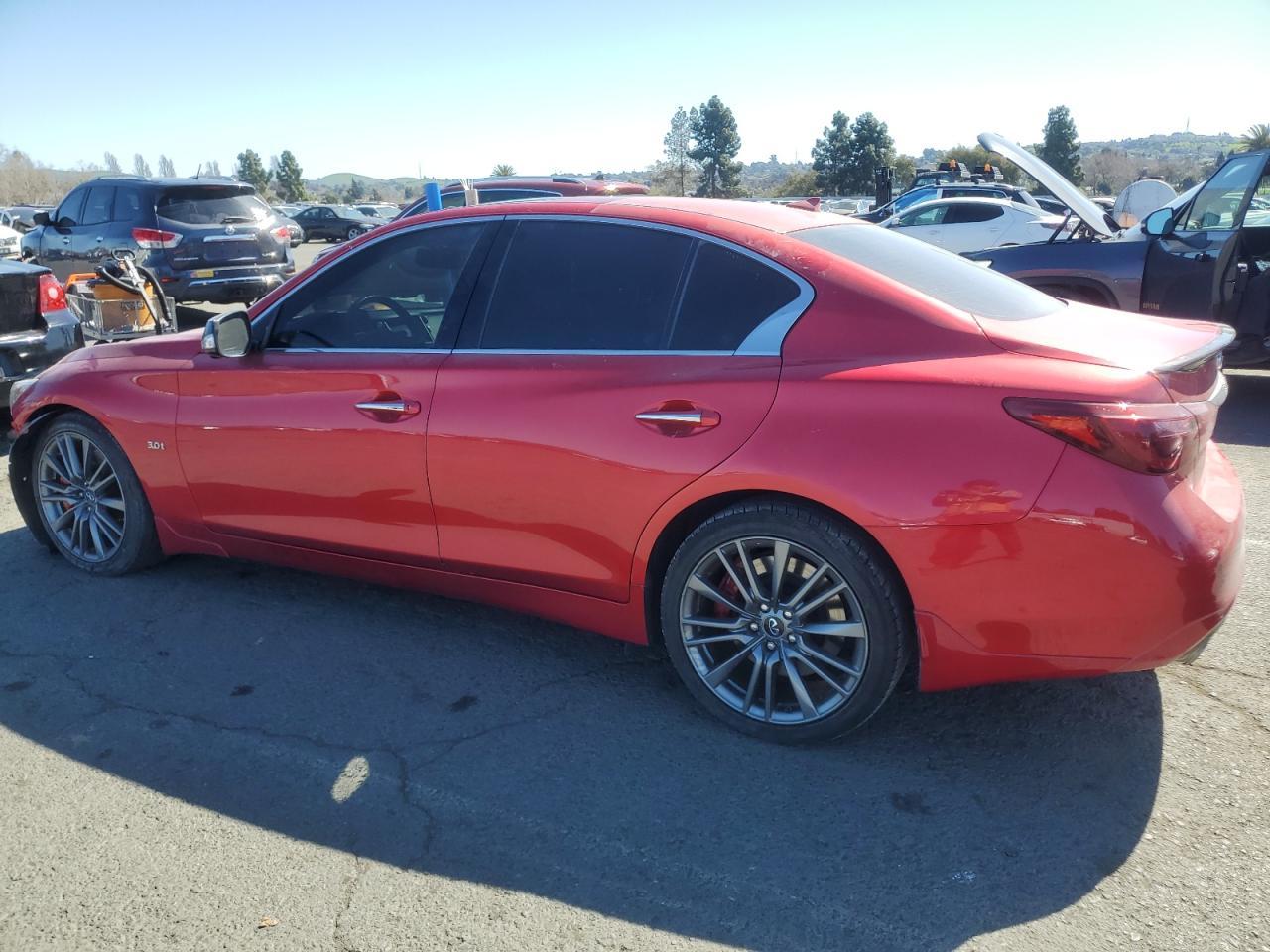 2018 INFINITI Q50 LUXE - Фото 2