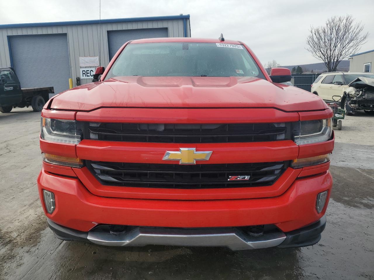 2017 CHEVROLET SILVERADO - Image 5