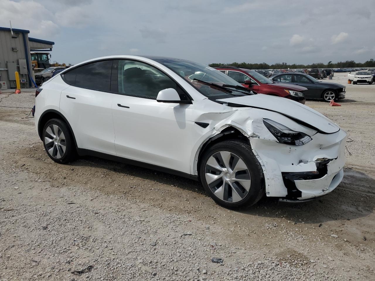 2022 TESLA MODEL Y - Image 4