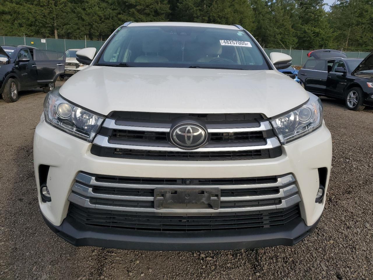 2019 TOYOTA HIGHLANDER - Фото 5