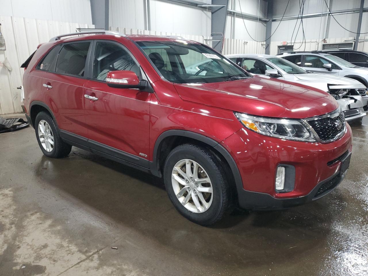 2014 KIA SORENTO LX - Image 4