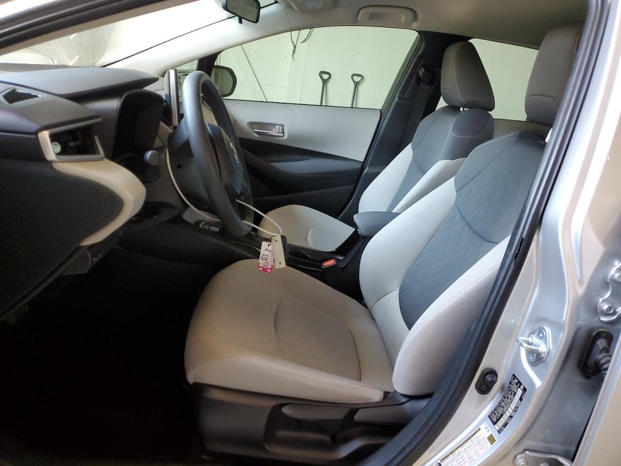 2021 TOYOTA COROLLA LE - Image 7