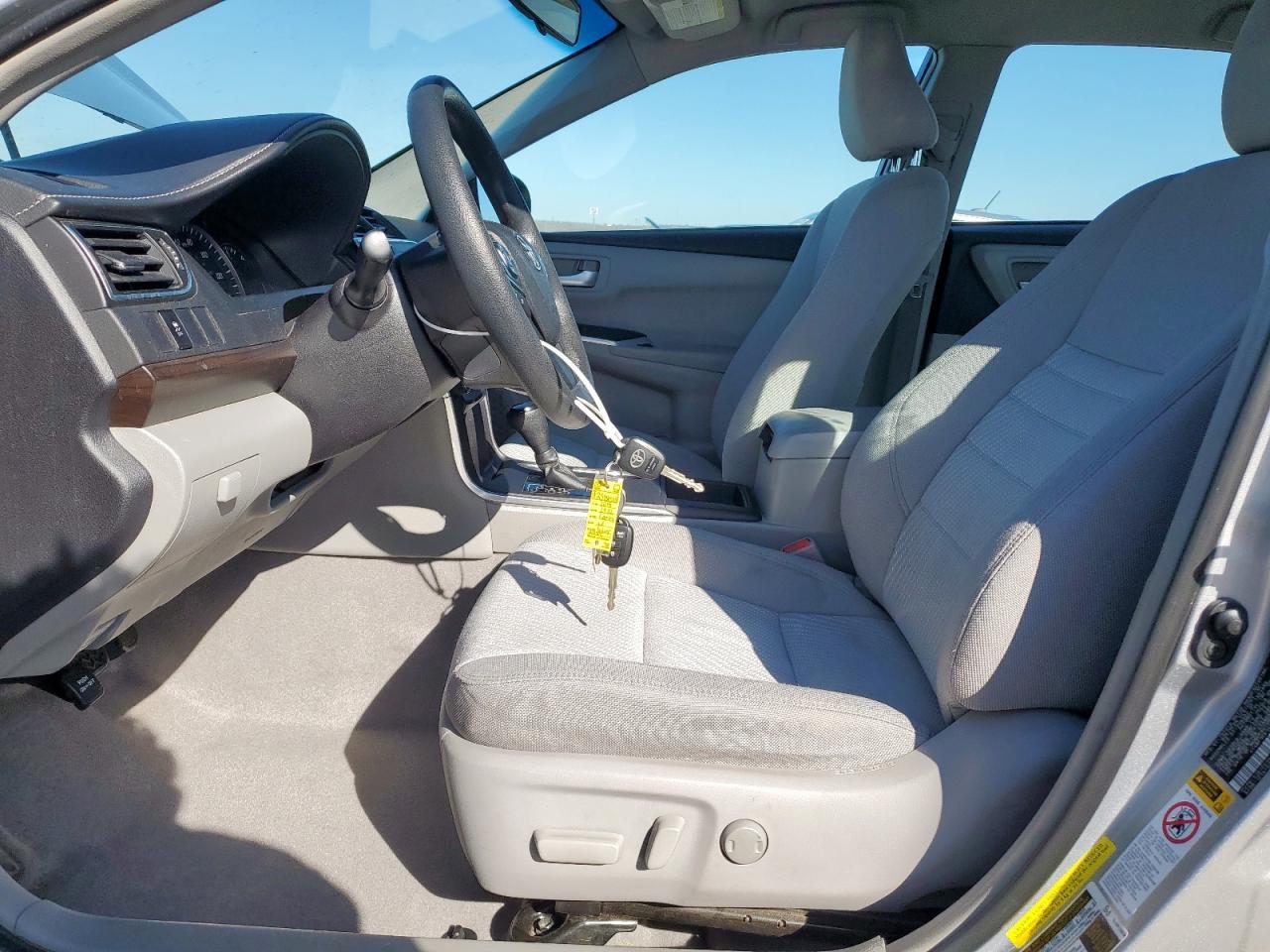 2015 TOYOTA CAMRY LE - Фото 7