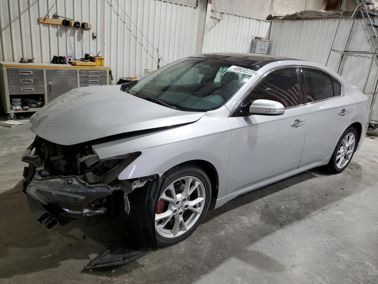 2013 NISSAN MAXIMA S