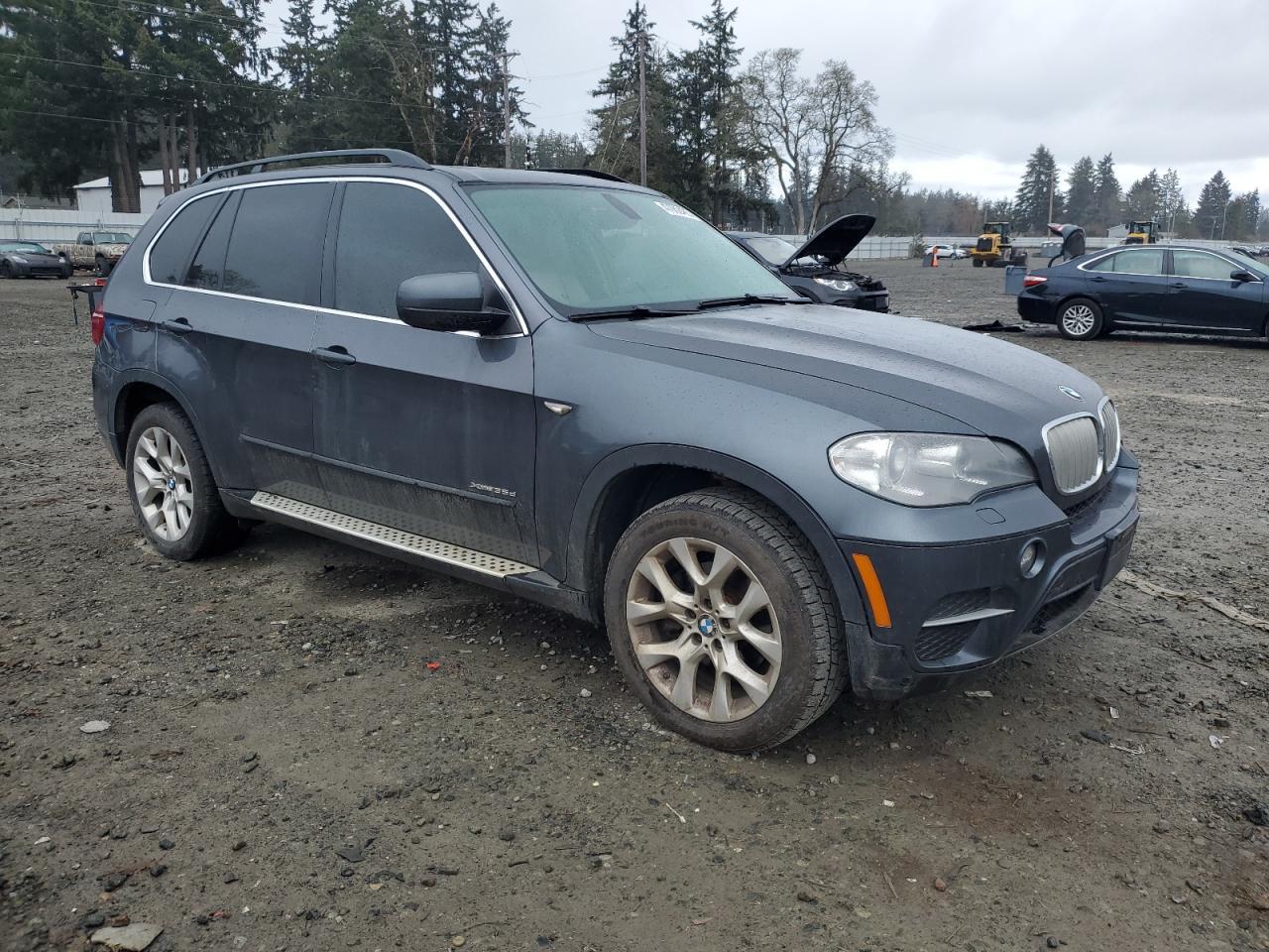 2013 BMW X5 XDRIVE3 - Image 4