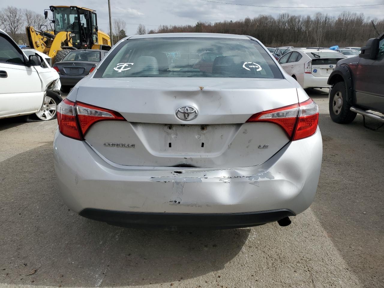 2014 TOYOTA COROLLA L - Фото 6