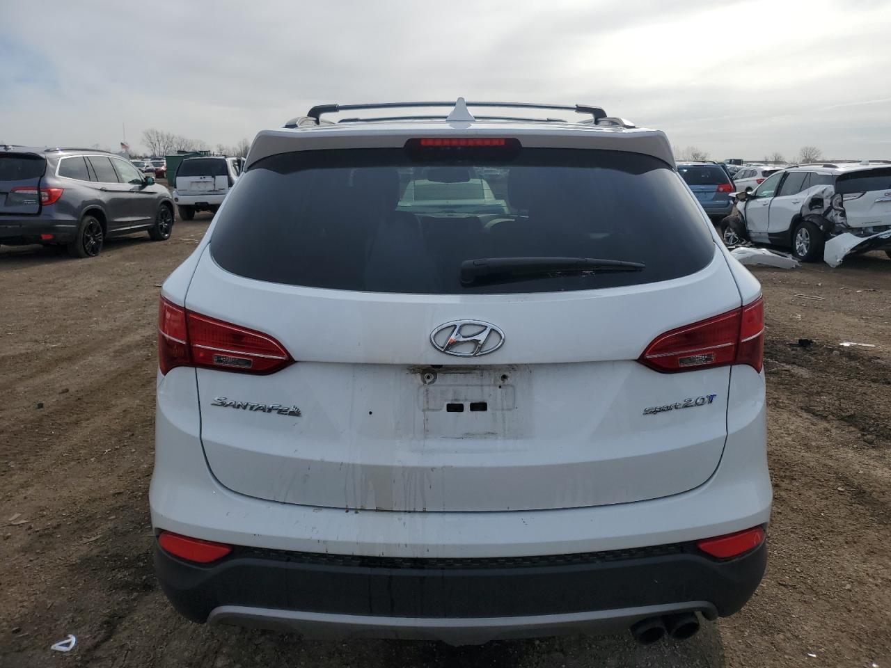 2013 HYUNDAI SANTA FE S - Image 6