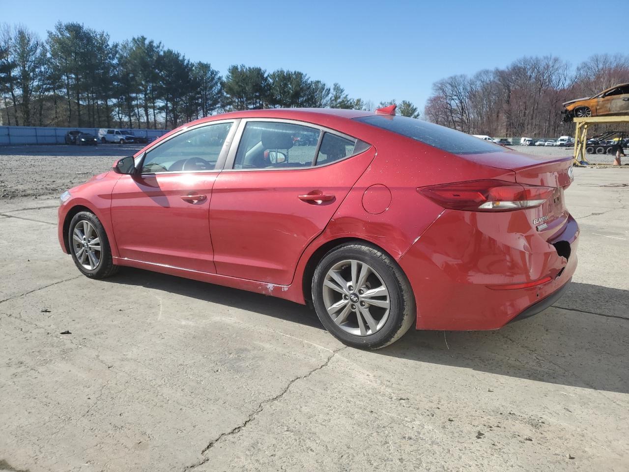 2017 HYUNDAI ELANTRA SE - Image 2