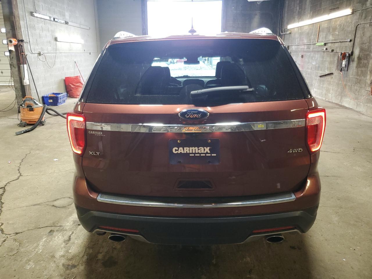 2018 FORD EXPLORER X - Фото 6
