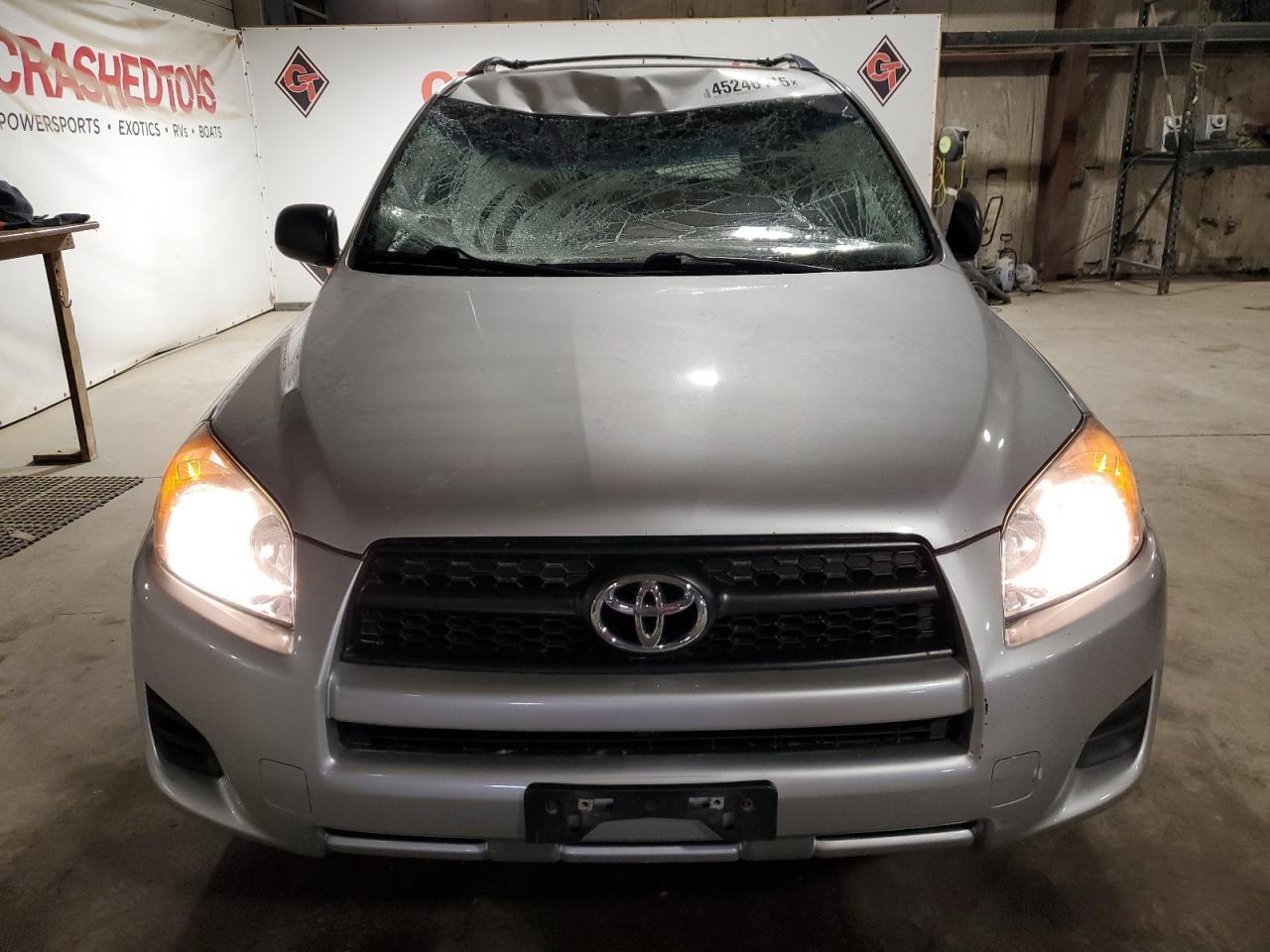 2011 TOYOTA RAV4 - Image 5
