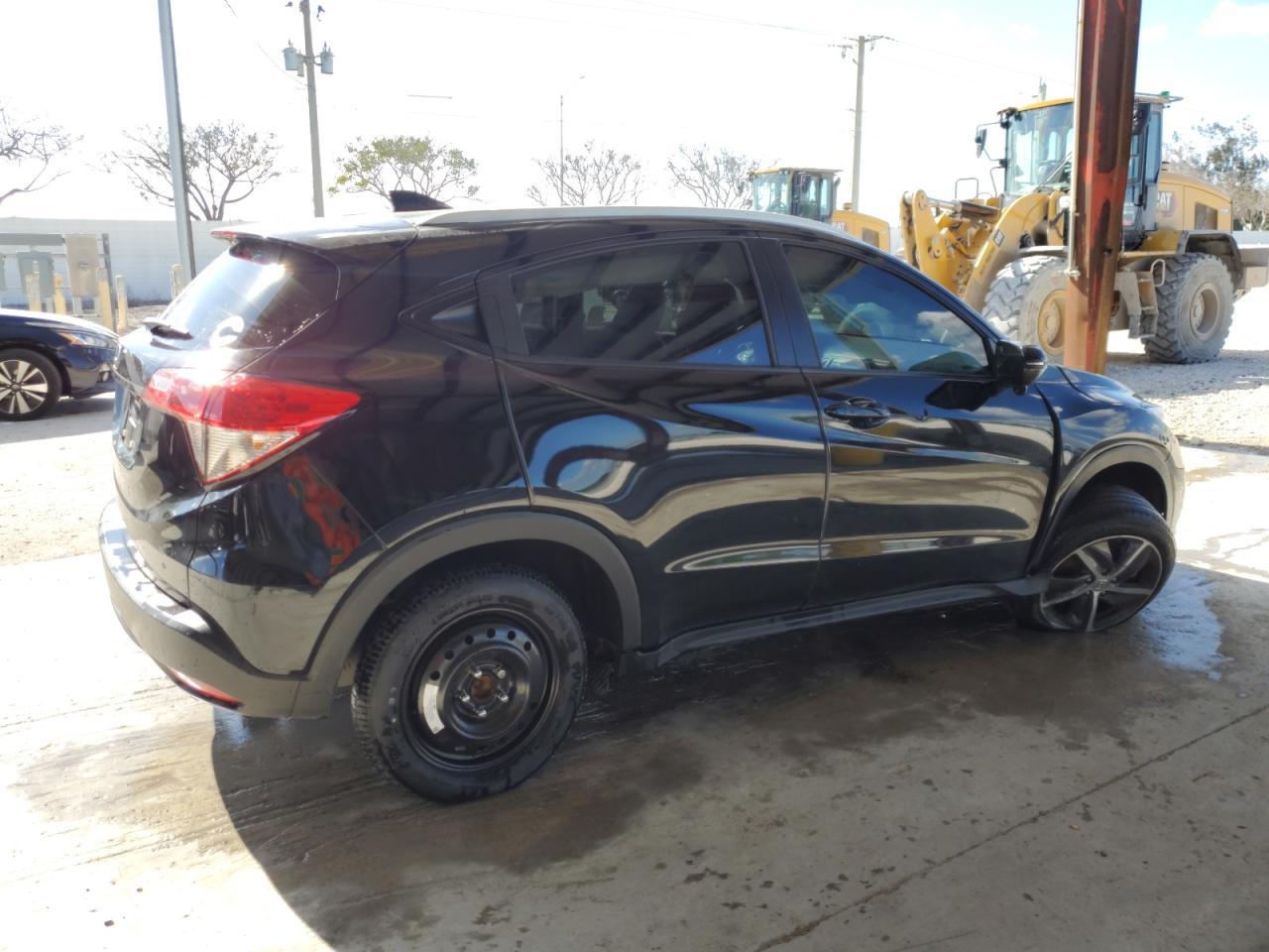 2022 HONDA HR-V EXL - Image 3