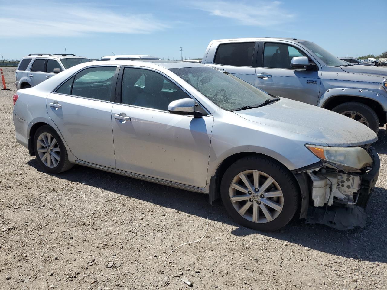 2014 TOYOTA CAMRY L - Image 4