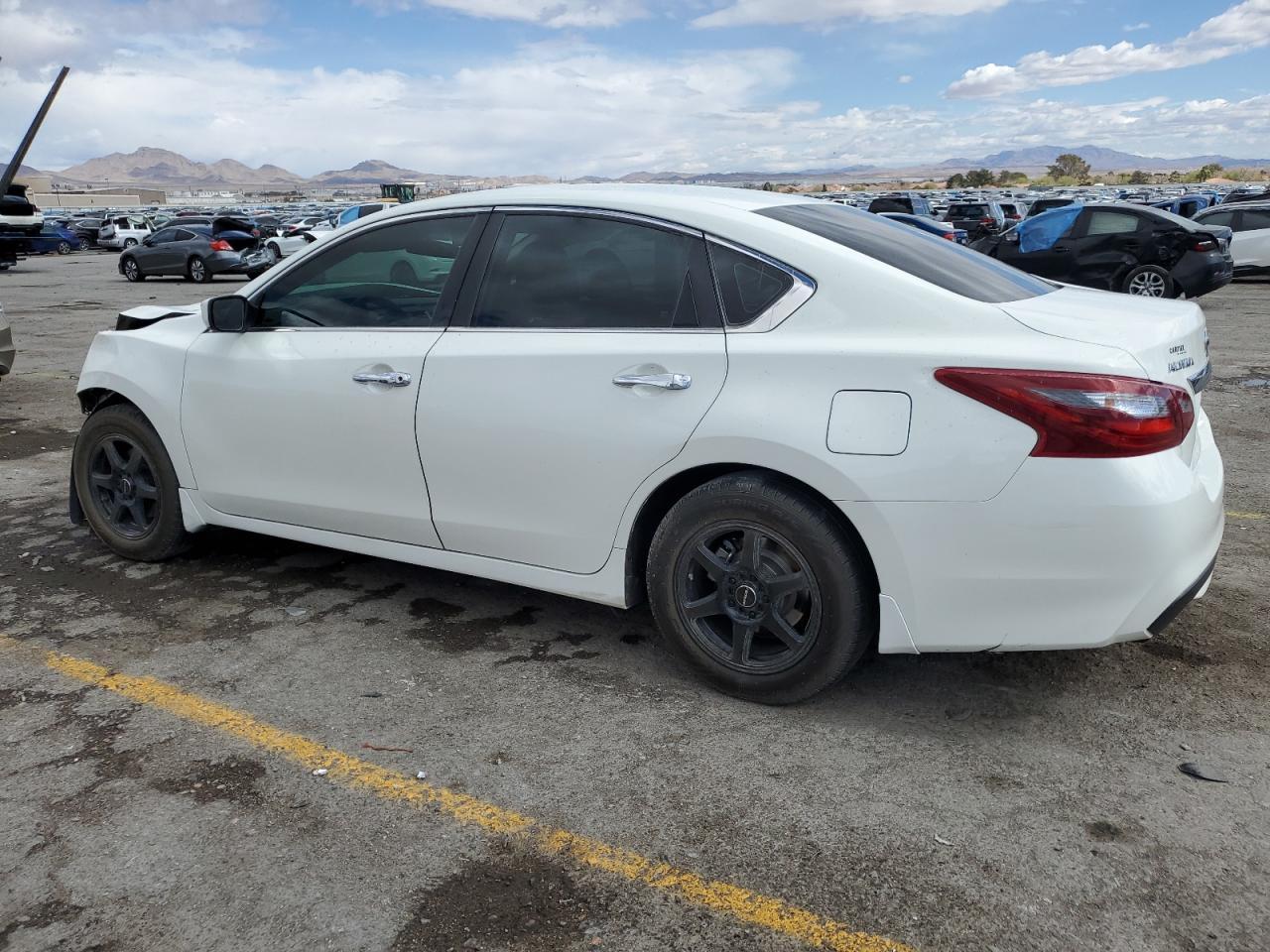 2018 NISSAN ALTIMA 2.5 - Фото 2