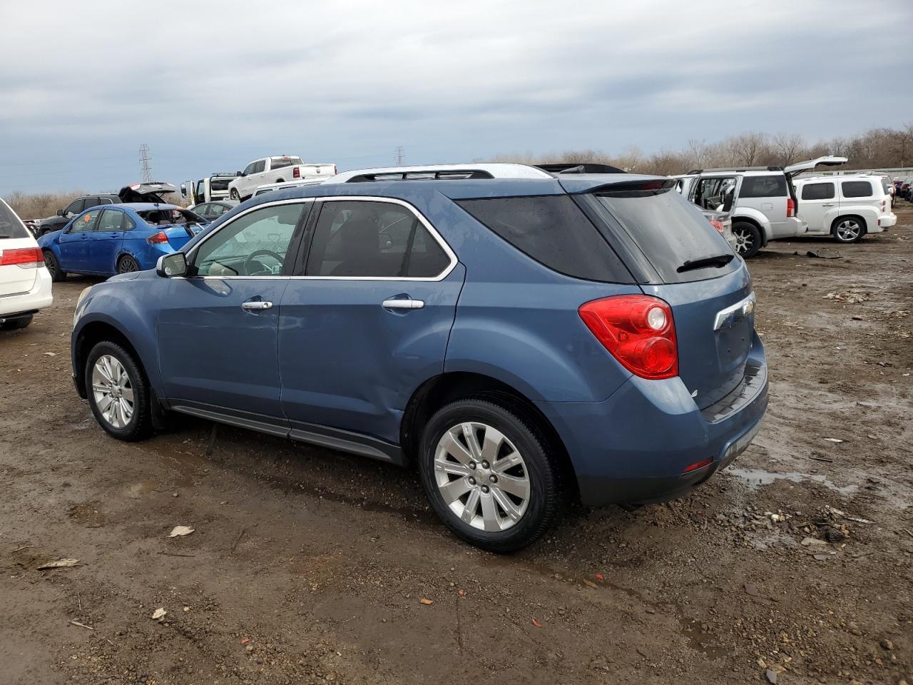 2011 CHEVROLET EQUINOX LT - Фото 2