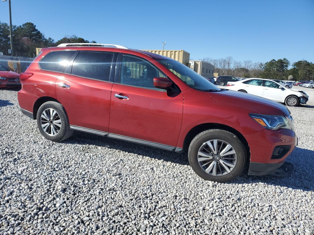 2017 NISSAN PATHFINDER - Фото 4