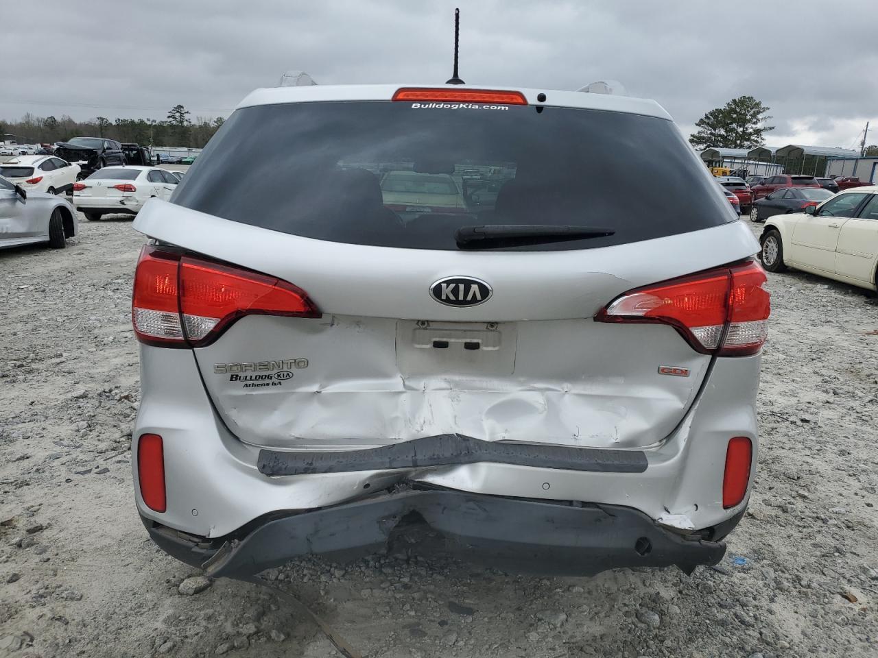 2015 KIA SORENTO LX - Фото 6