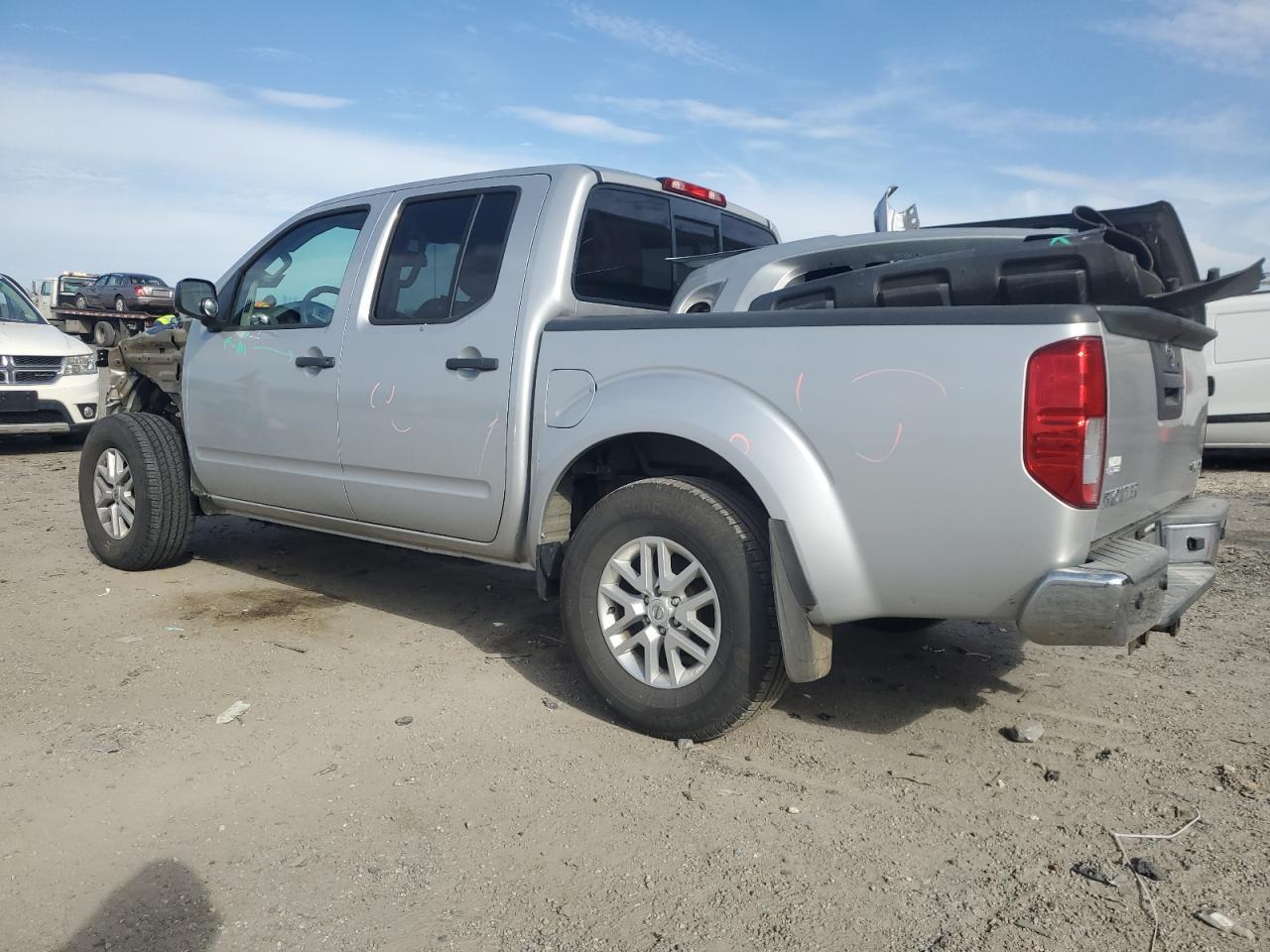 2017 NISSAN FRONTIER S - Фото 2
