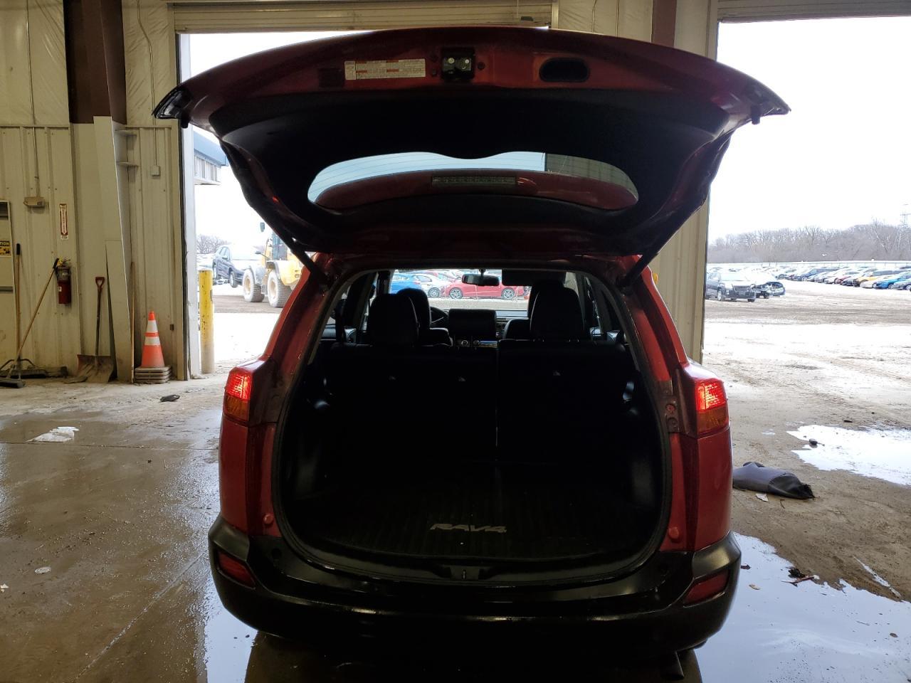 2015 TOYOTA RAV4 LIMIT - Фото 6