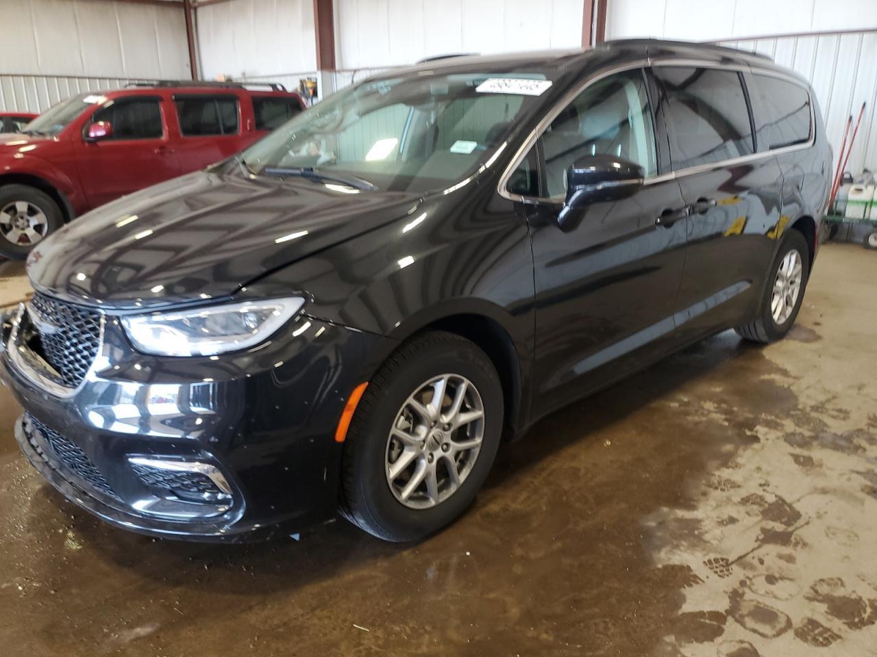 2022 CHRYSLER PACIFICA T