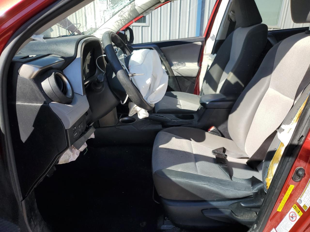 2015 TOYOTA RAV4 LE - Image 7