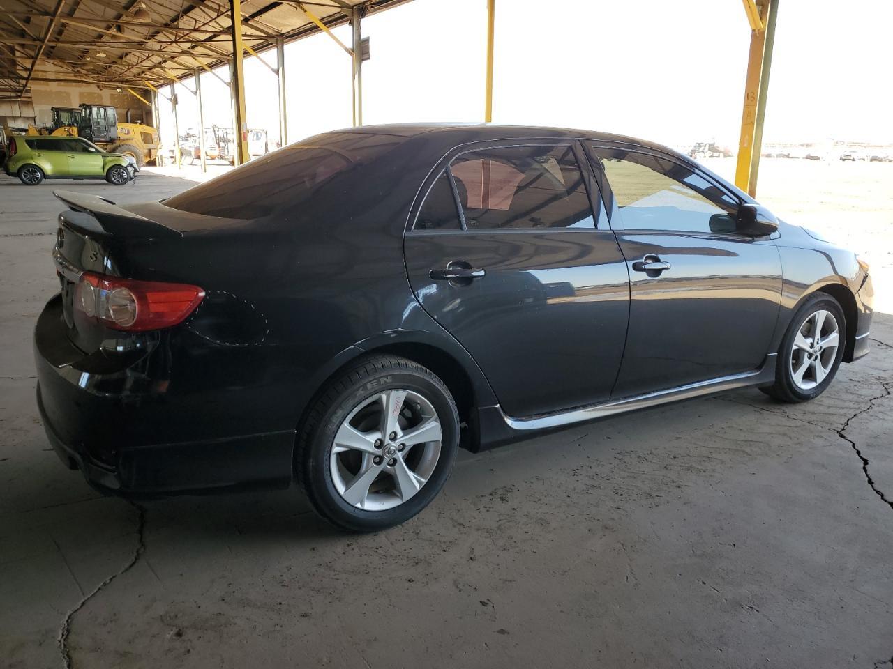 2013 TOYOTA COROLLA BA - Фото 3
