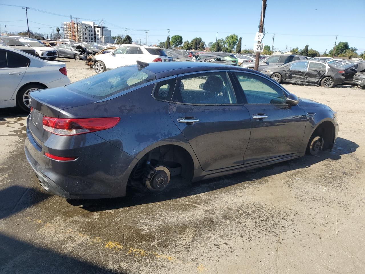 2019 KIA OPTIMA LX - Фото 3