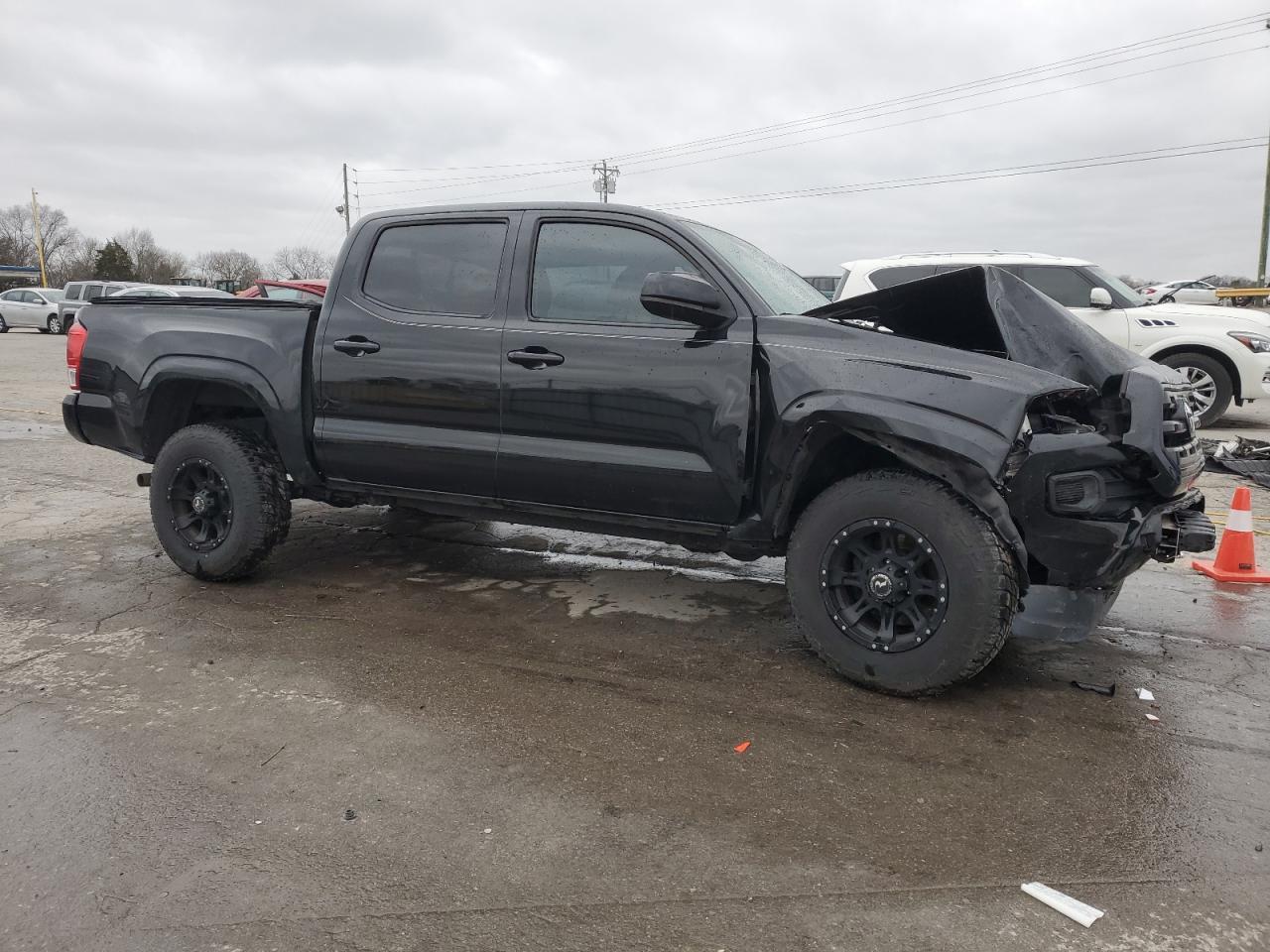 2017 TOYOTA TACOMA DOU - Image 4