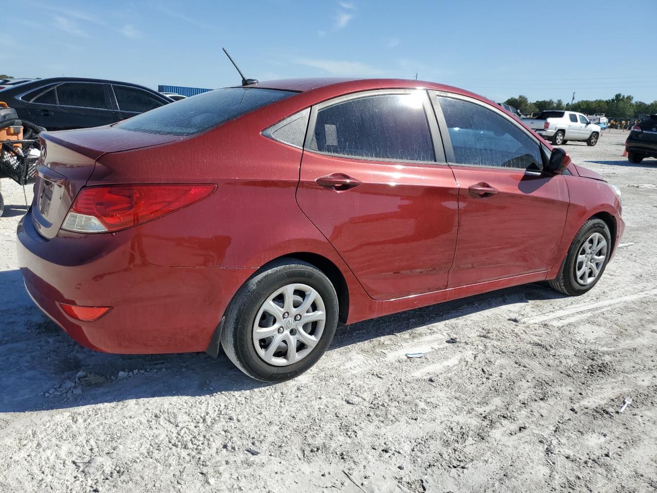 2012 HYUNDAI ACCENT GLS - Фото 3