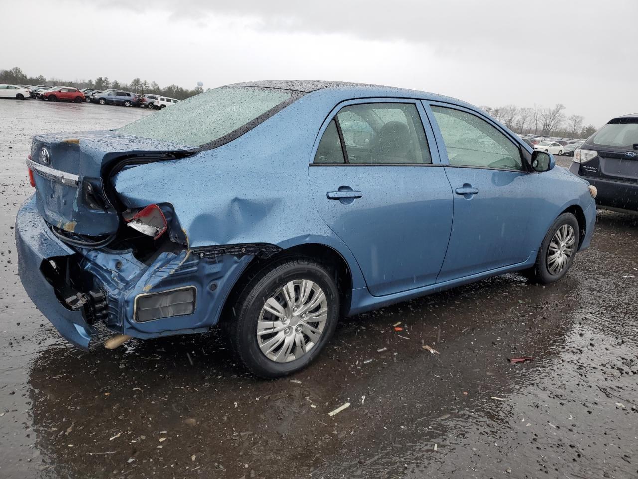 2013 TOYOTA COROLLA BA - Фото 3