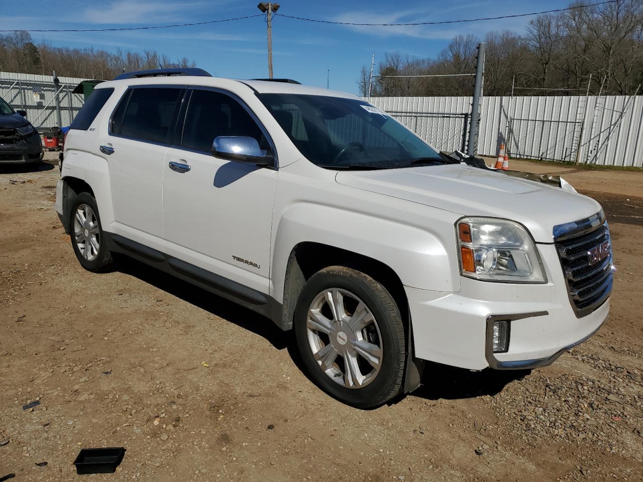 2016 GMC TERRAIN SL - Image 4