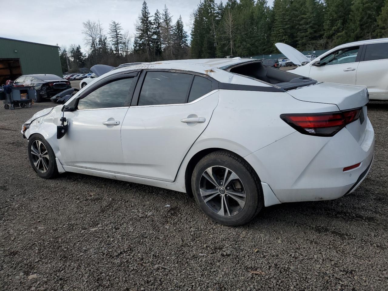 2020 NISSAN SENTRA SV - Фото 2