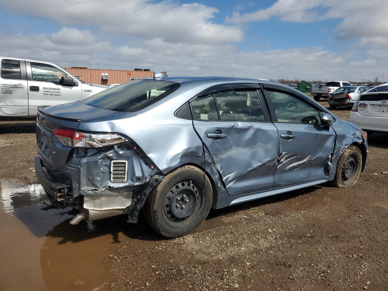 2021 TOYOTA COROLLA LE - Image 3