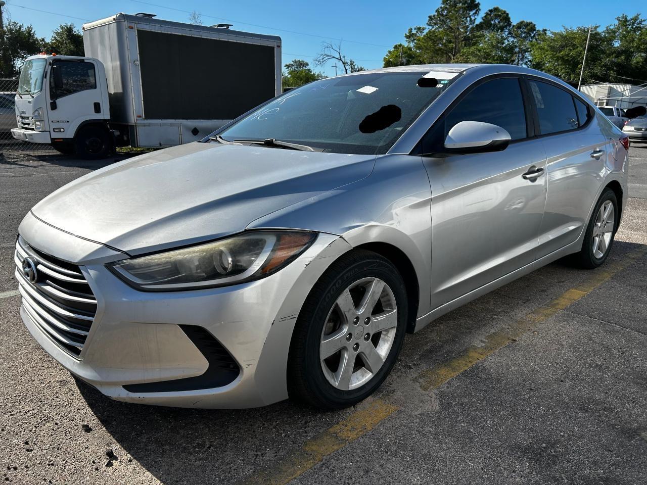 2017 HYUNDAI ELANTRA SE - Image 2