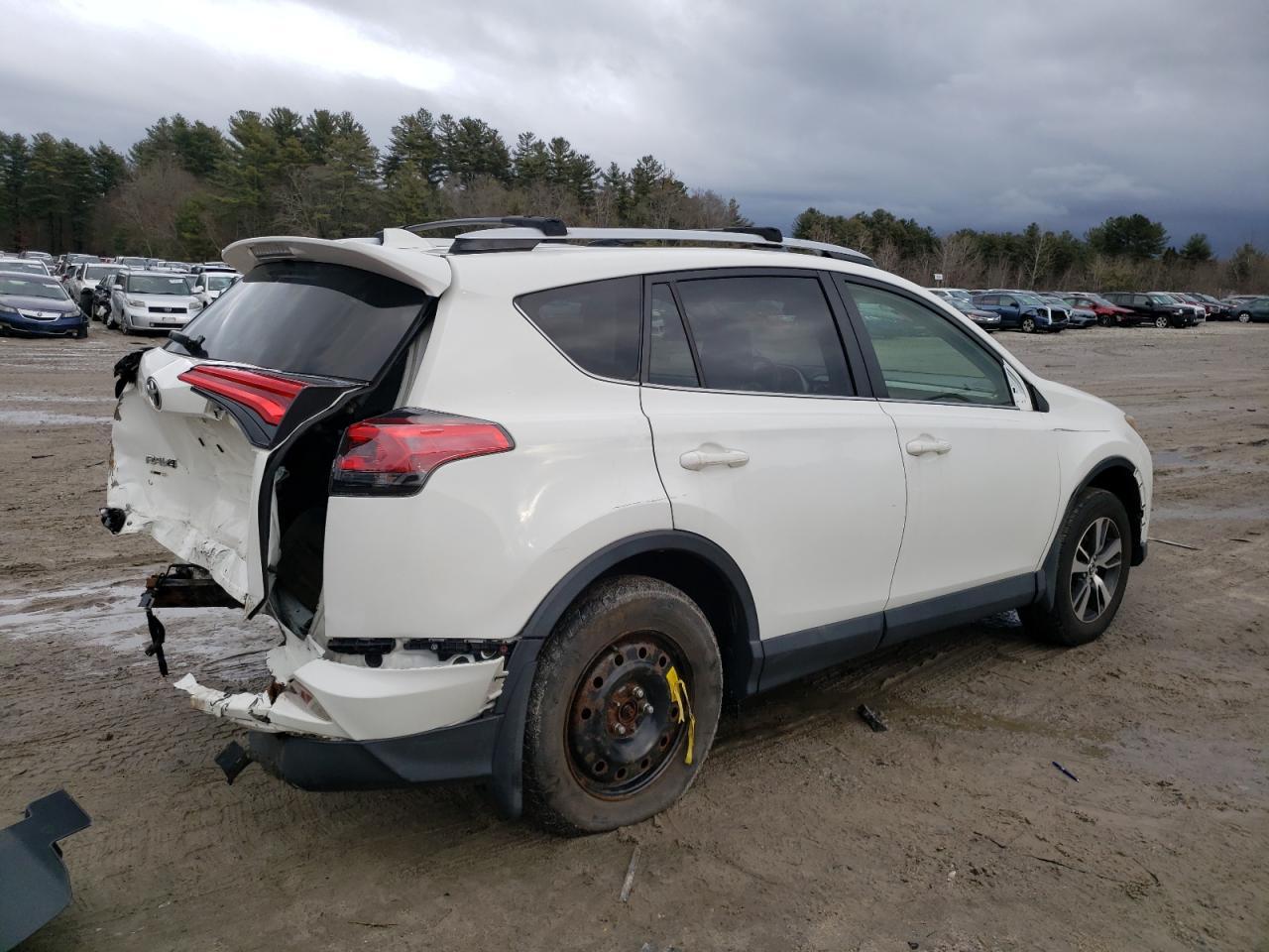 2016 TOYOTA RAV4 XLE - Фото 3