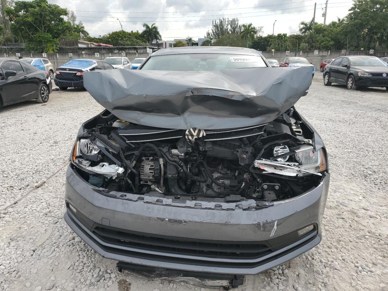 2017 VOLKSWAGEN JETTA SEL - Image 5