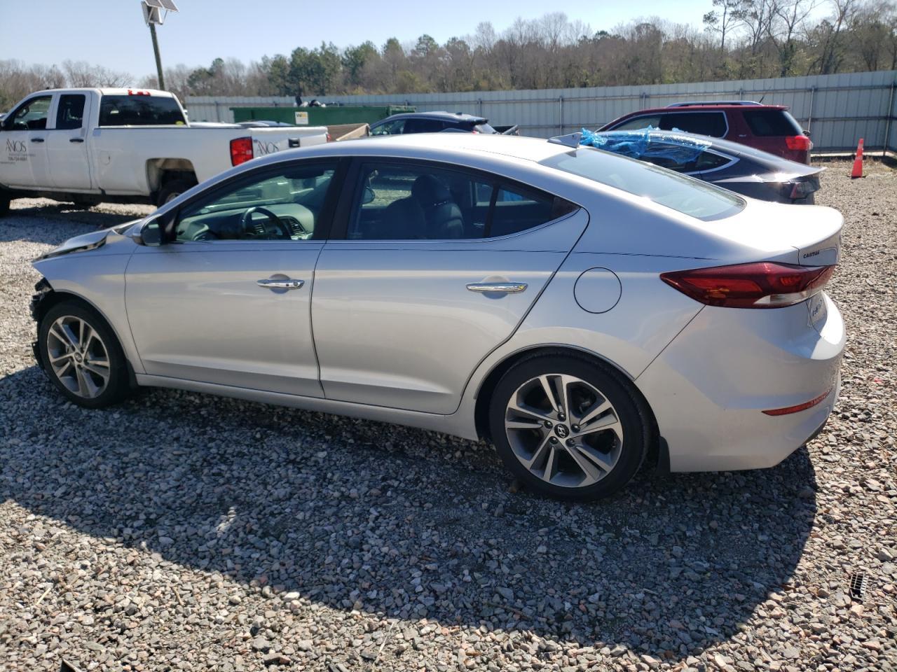 2017 HYUNDAI ELANTRA SE - Image 2