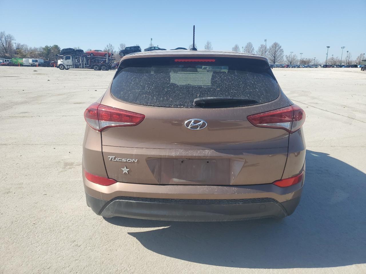 2016 HYUNDAI TUCSON SE - Фото 6