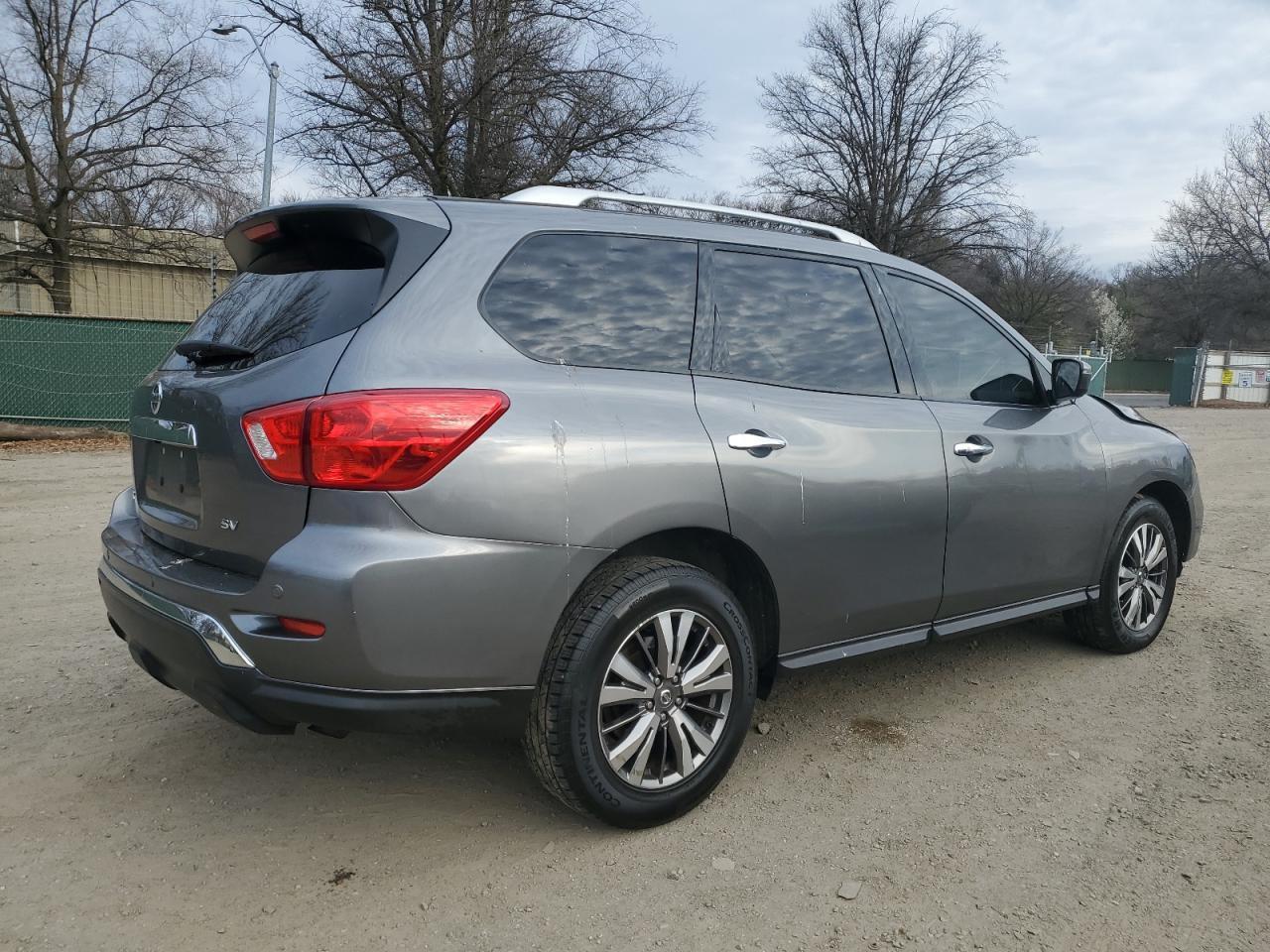 2018 NISSAN PATHFINDER - Фото 3