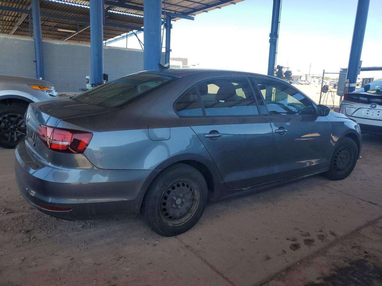 2016 VOLKSWAGEN JETTA S - Image 3