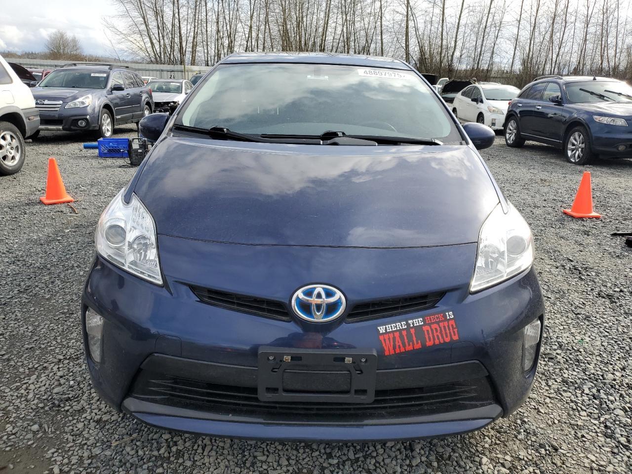 2015 TOYOTA PRIUS - Фото 5