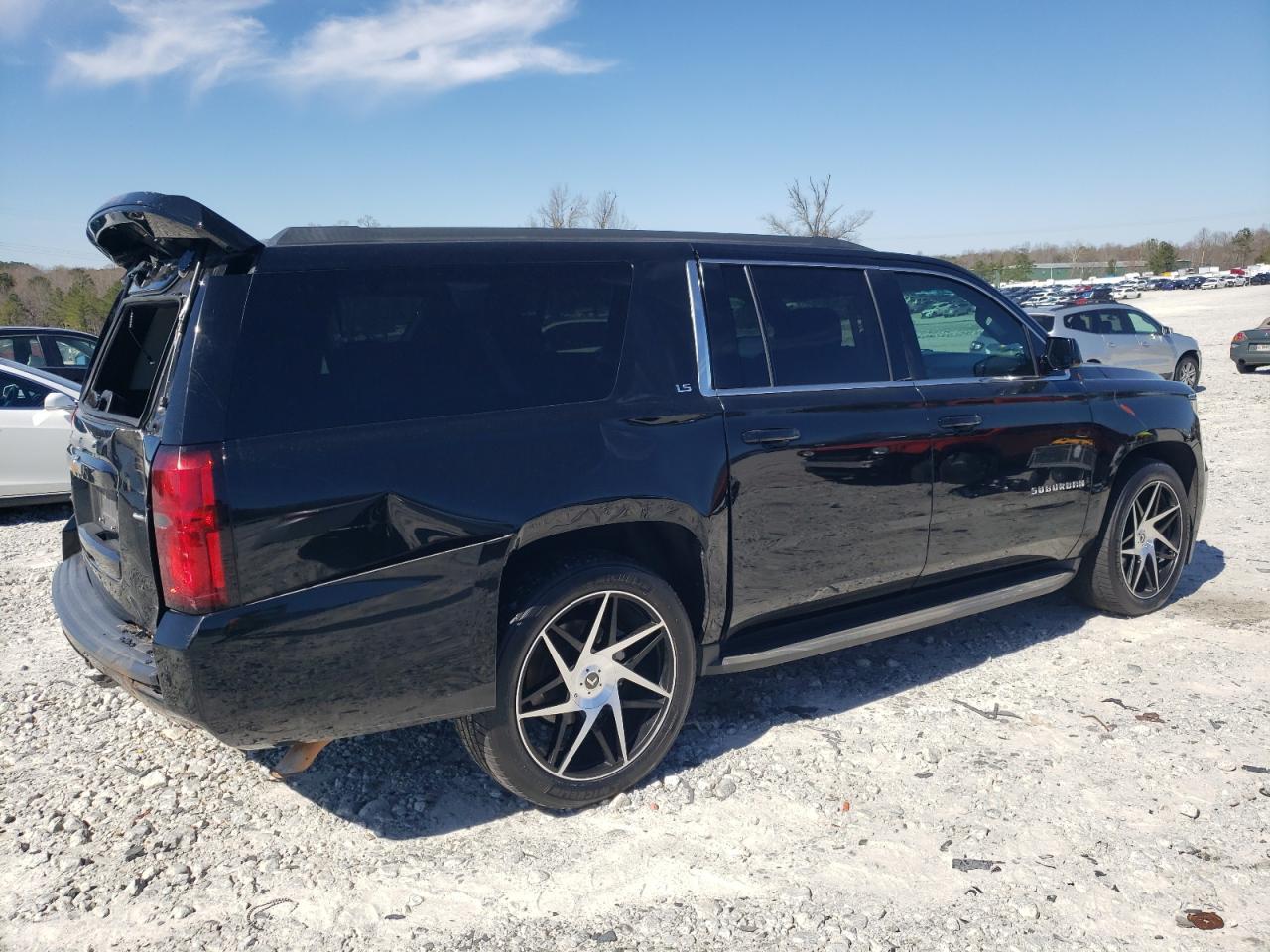 2016 CHEVROLET SUBURBAN C - Фото 3