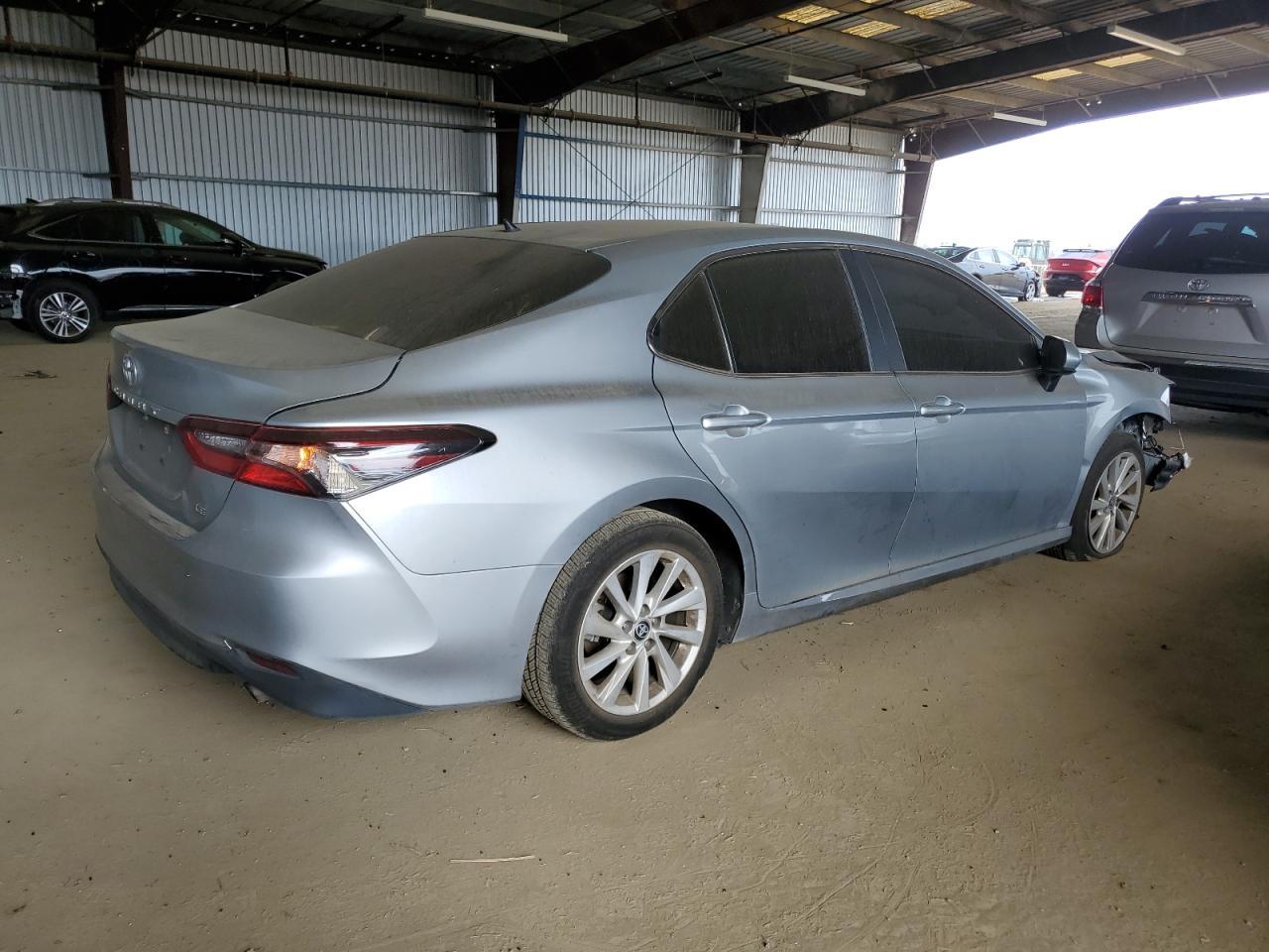 2024 TOYOTA CAMRY LE - Image 3