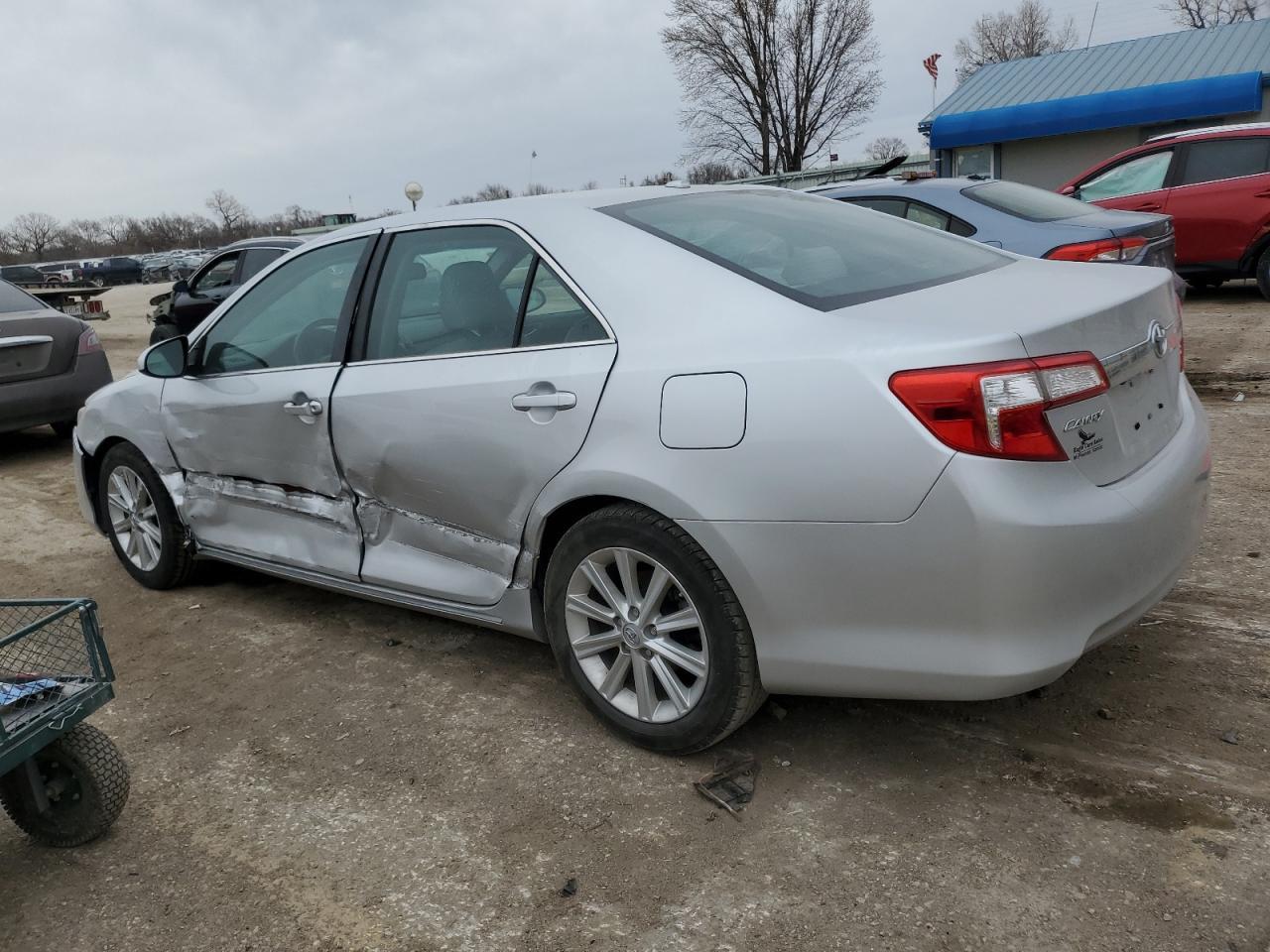 2014 TOYOTA CAMRY L - Фото 2