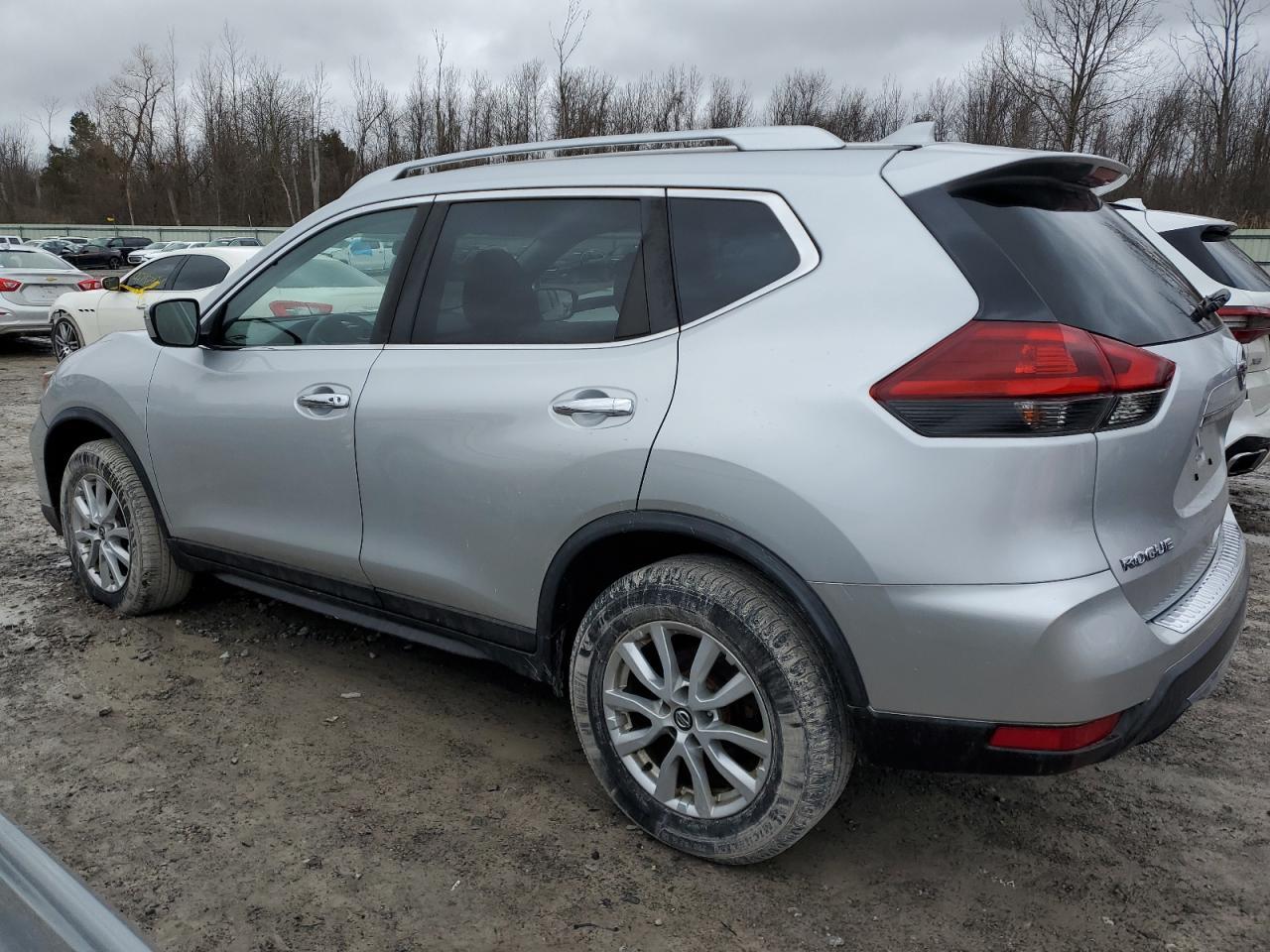 2018 NISSAN ROGUE S - Фото 2