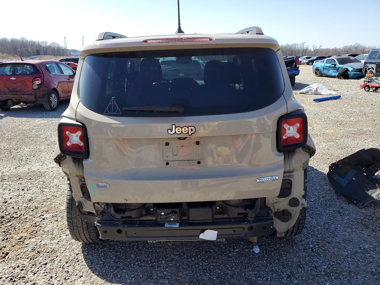 2016 JEEP RENEGADE L - Image 6