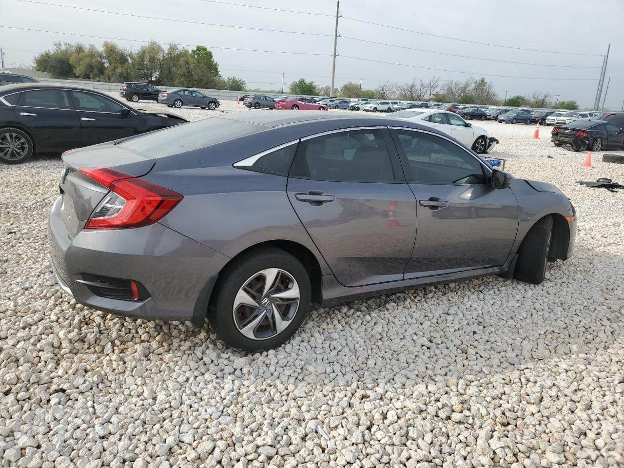 2019 HONDA CIVIC LX - Image 3