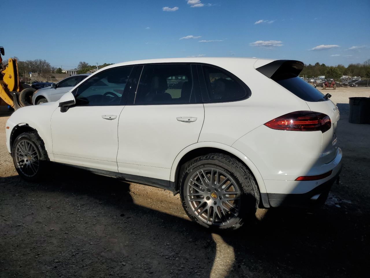 2018 PORSCHE CAYENNE - Image 2