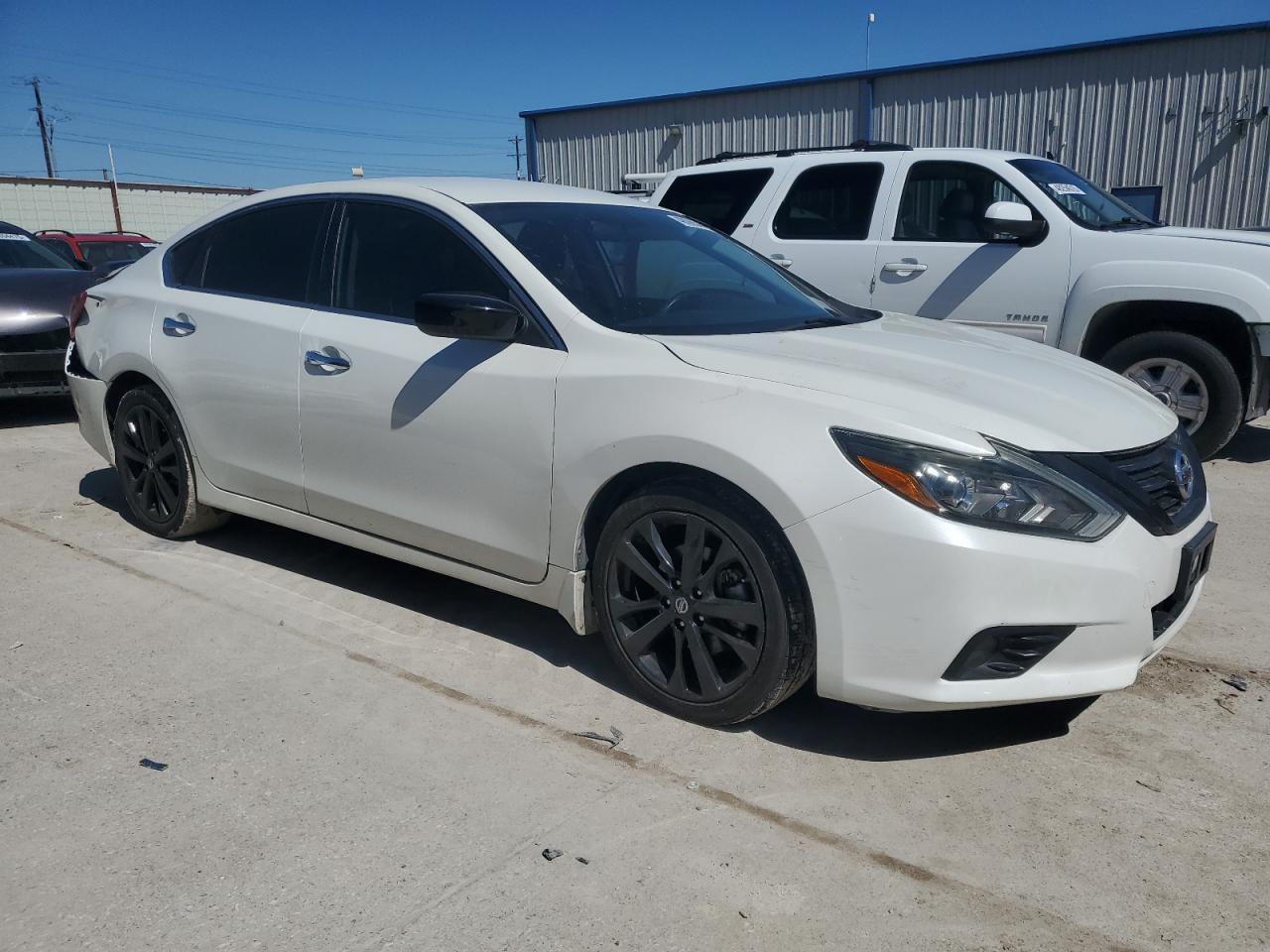 2018 NISSAN ALTIMA 2.5 - Фото 4