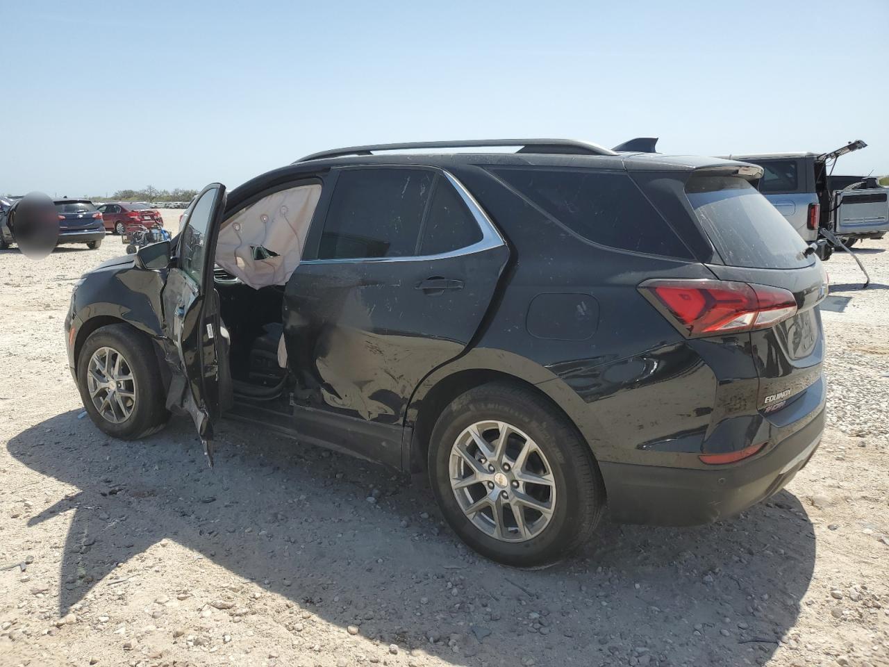2024 CHEVROLET EQUINOX LT - Image 2