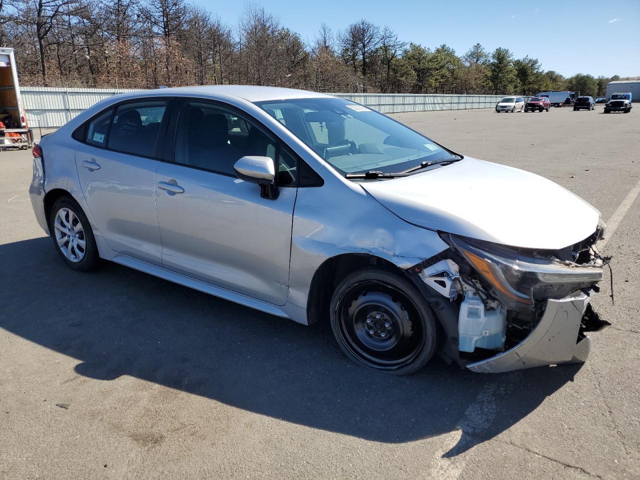 2020 TOYOTA COROLLA LE - Image 4